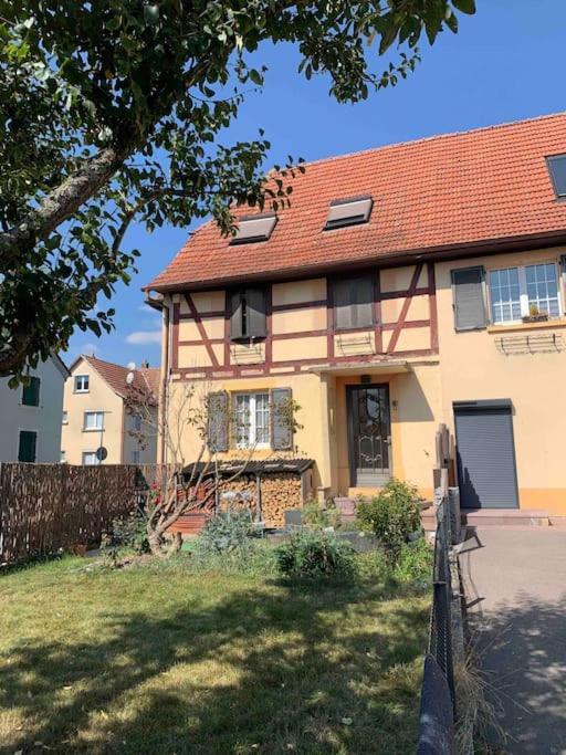 Gite Cosy Pour 2 A 4 Personnes, Village Proche Mulhouse Burnhaupt-le-Bas Exterior photo